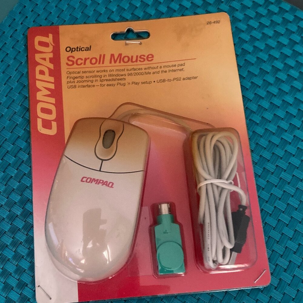 Vintage NOS Optical Scroll Mouse USB PS2 Compatible by Compaq